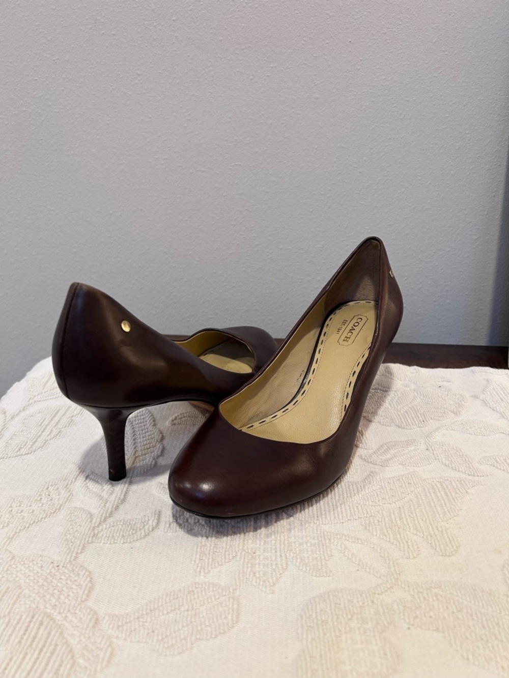 Coach Dark Brown Maroon Leather Round Toe Pumps, 7.5 2.5” heel - Picture 3 of 10